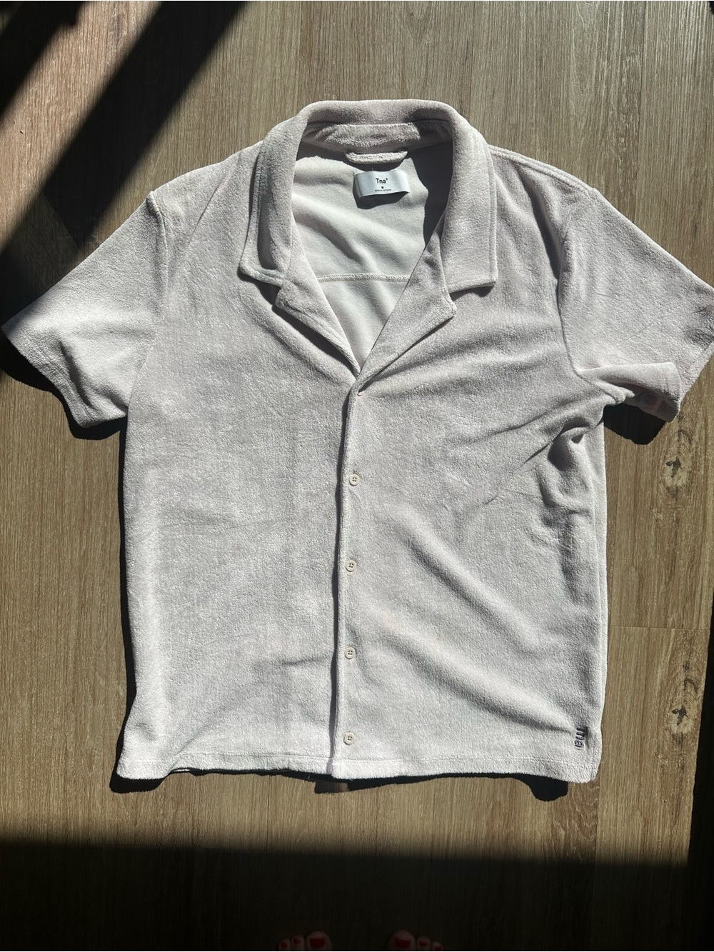 ARITZIA | TNA NEWCASTLE SHIRT | TERRY CLOTH BUTTON UP | SZ M | LIGHT PINK-GREY